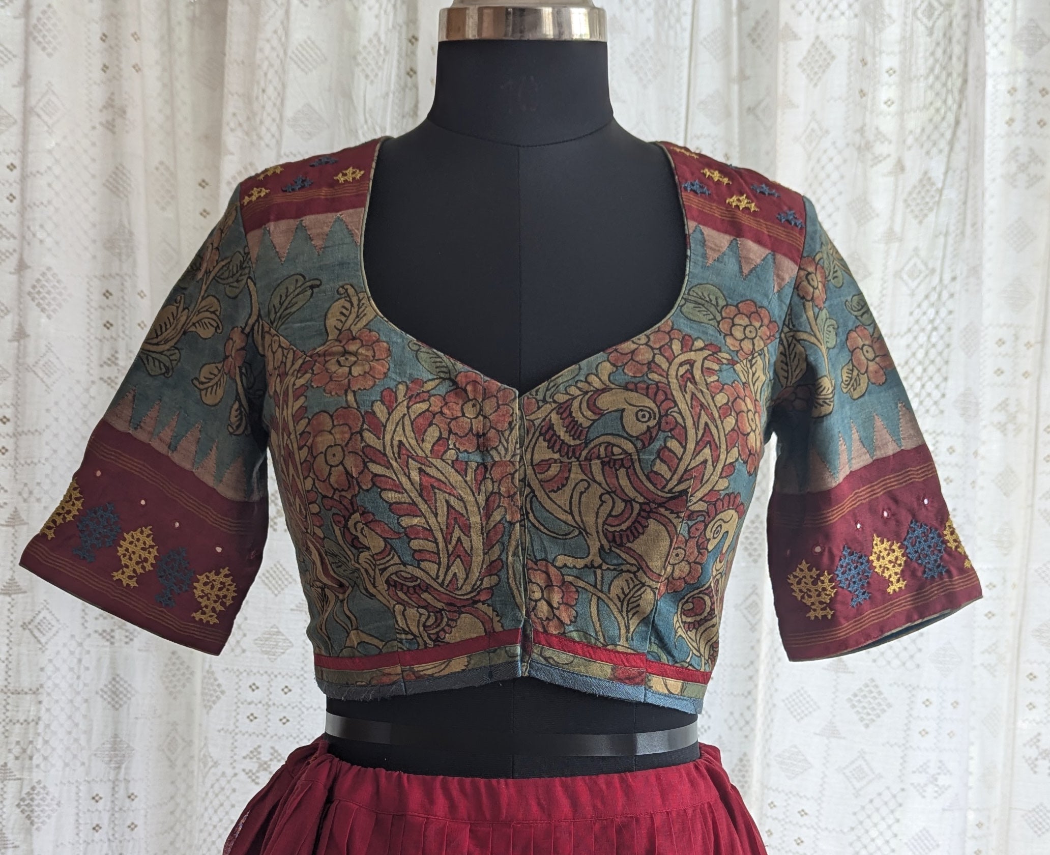 Pushpamayuri Kalamkari with Kutch Embroidered Blouse