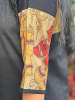 Load image into Gallery viewer, Kurta: Maheshwari with kalamkari story boarder (KR-CT-ASR-0001)

